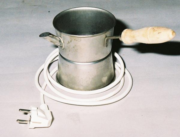 Elektrischer Wachsschmelzer